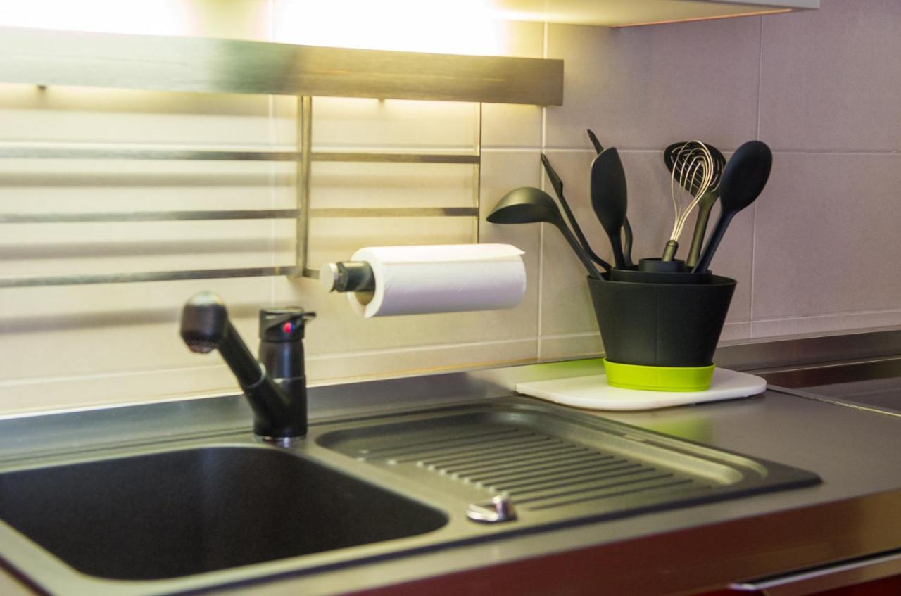 Apartment R Luxor With Parking Garage Mostar Bagian luar foto