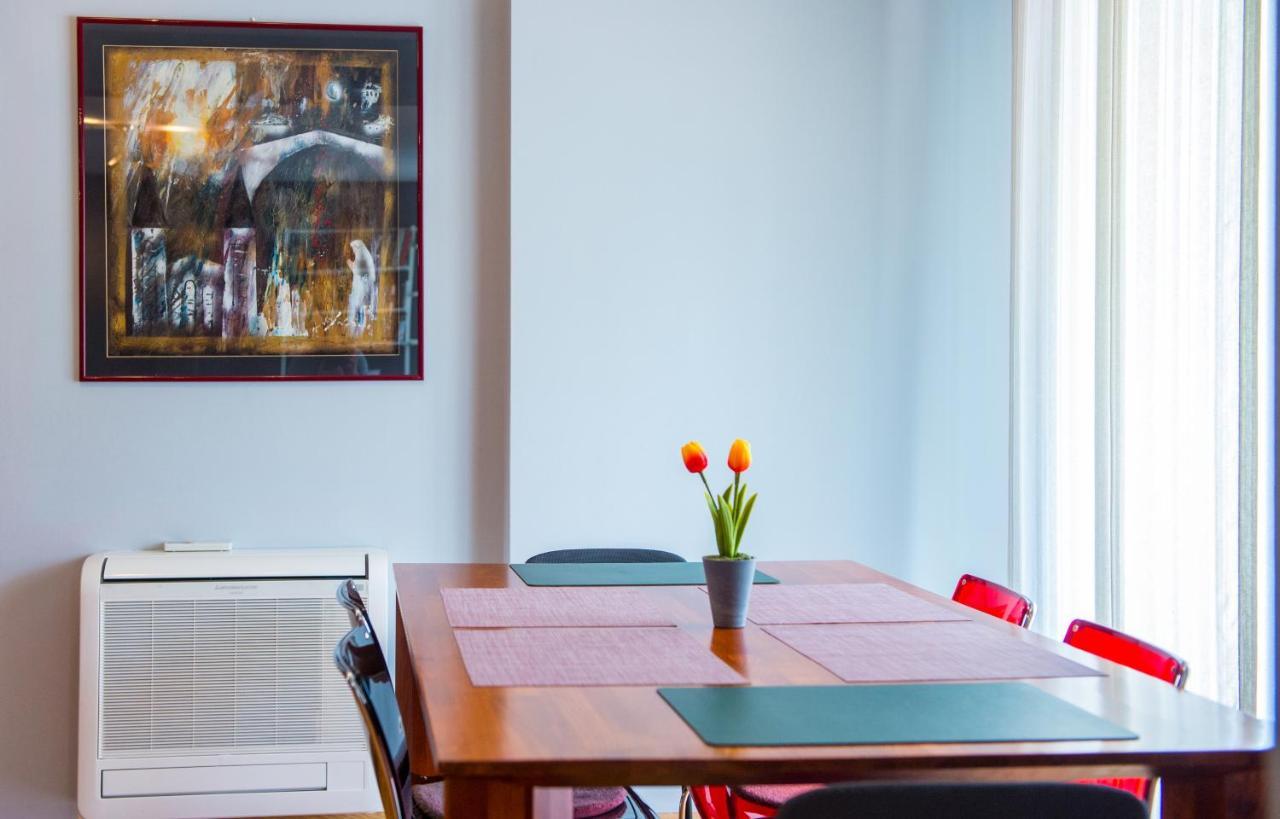 Apartment R Luxor With Parking Garage Mostar Bagian luar foto